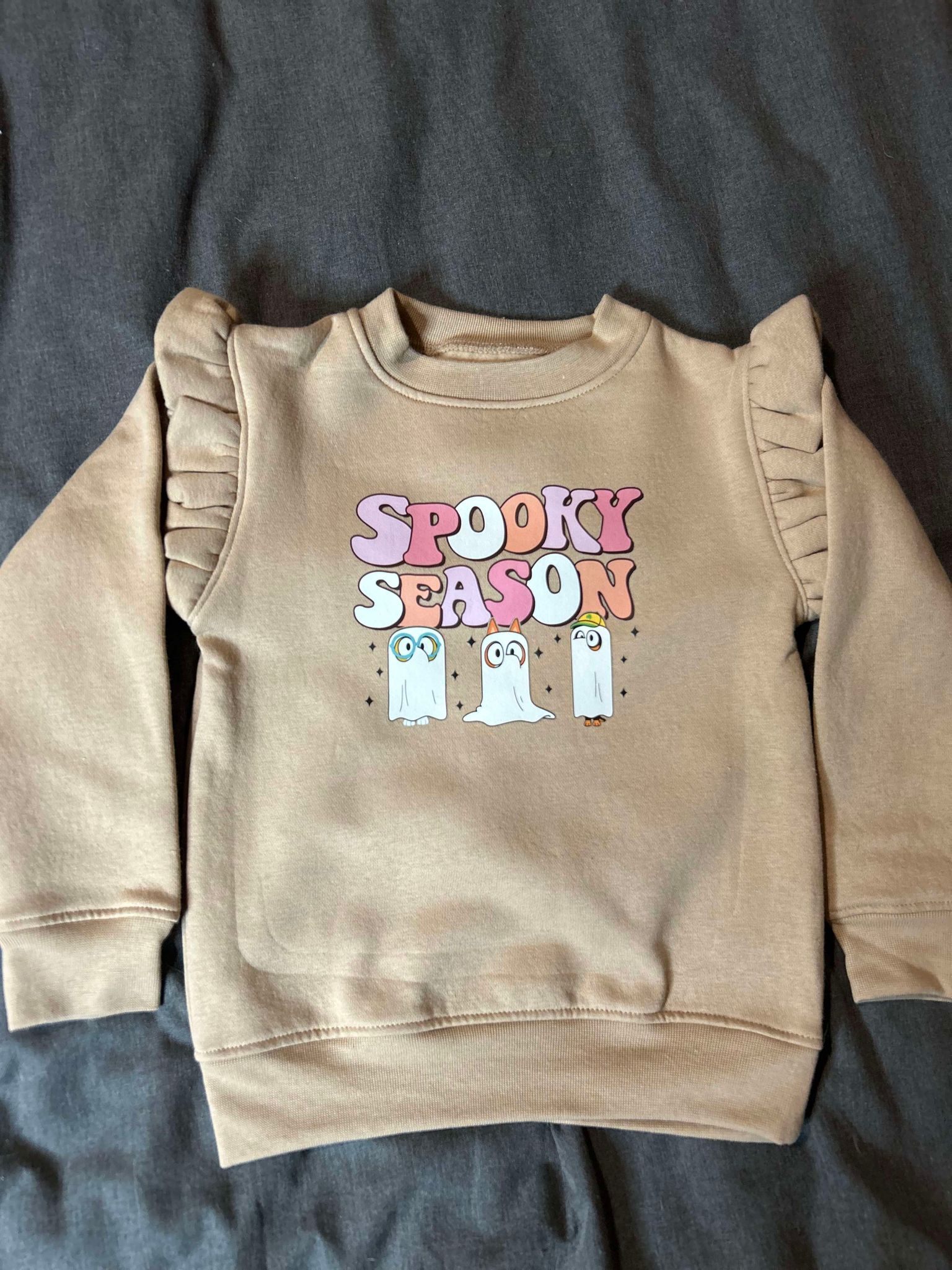 Crafty Creations Product Photo Kids frill sweatshirt